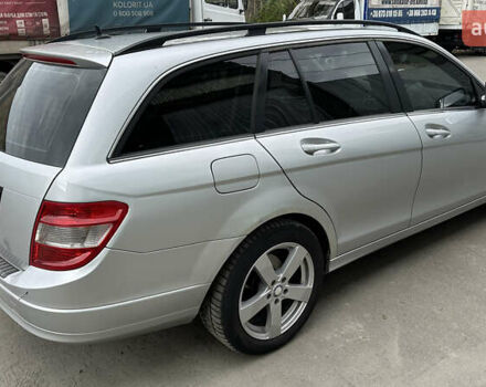 Серый Мерседес Ц-Класс, объемом двигателя 2.15 л и пробегом 333 тыс. км за 7300 $, фото 7 на Automoto.ua