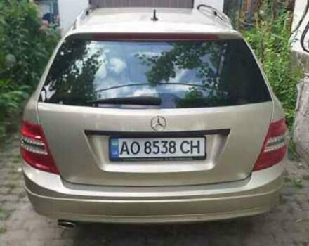 Сірий Мерседес Ц-Клас, об'ємом двигуна 2.2 л та пробігом 300 тис. км за 9500 $, фото 3 на Automoto.ua