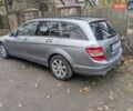 Сірий Мерседес Ц-Клас, об'ємом двигуна 2.15 л та пробігом 315 тис. км за 7900 $, фото 15 на Automoto.ua