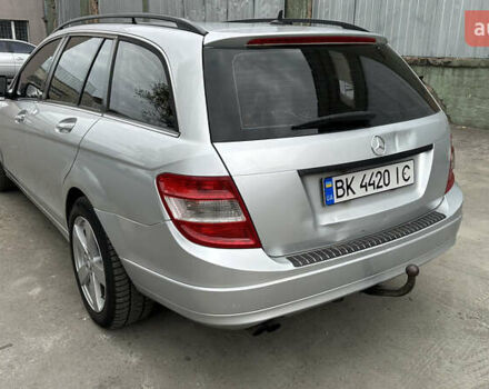 Серый Мерседес Ц-Класс, объемом двигателя 2.15 л и пробегом 333 тыс. км за 7300 $, фото 10 на Automoto.ua