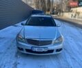 Сірий Мерседес Ц-Клас, об'ємом двигуна 1.6 л та пробігом 335 тис. км за 7500 $, фото 1 на Automoto.ua