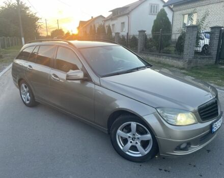 Серый Мерседес Ц-Класс, объемом двигателя 2.1 л и пробегом 353 тыс. км за 7500 $, фото 4 на Automoto.ua