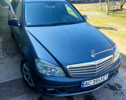 Серый Мерседес Ц-Класс, объемом двигателя 2.14 л и пробегом 310 тыс. км за 8000 $, фото 10 на Automoto.ua