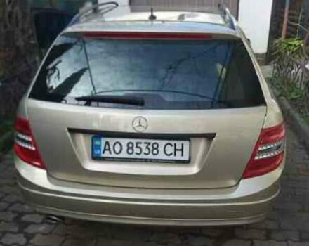 Сірий Мерседес Ц-Клас, об'ємом двигуна 2.2 л та пробігом 300 тис. км за 9500 $, фото 4 на Automoto.ua