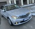 Сірий Мерседес Ц-Клас, об'ємом двигуна 1.6 л та пробігом 230 тис. км за 7700 $, фото 1 на Automoto.ua