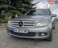 Серый Мерседес Ц-Класс, объемом двигателя 2.15 л и пробегом 495 тыс. км за 11000 $, фото 5 на Automoto.ua