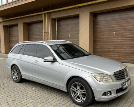 Сірий Мерседес Ц-Клас, об'ємом двигуна 2.2 л та пробігом 276 тис. км за 7700 $, фото 1 на Automoto.ua