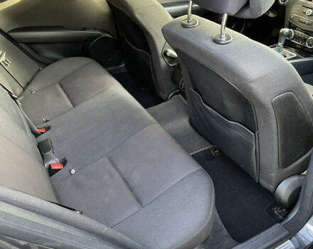 Сірий Мерседес Ц-Клас, об'ємом двигуна 2.15 л та пробігом 430 тис. км за 7700 $, фото 7 на Automoto.ua