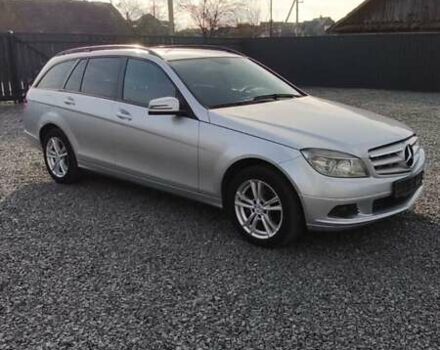 Серый Мерседес Ц-Класс, объемом двигателя 2.2 л и пробегом 449 тыс. км за 5300 $, фото 7 на Automoto.ua