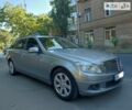 Серый Мерседес Ц-Класс, объемом двигателя 2.2 л и пробегом 235 тыс. км за 9750 $, фото 4 на Automoto.ua