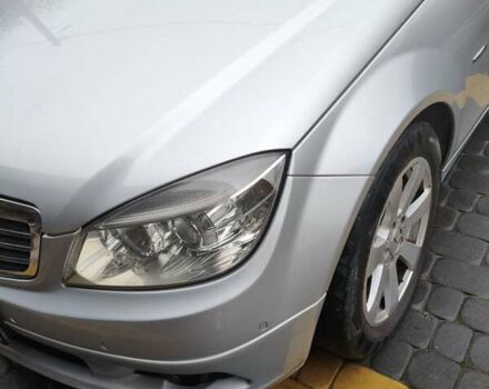 Сірий Мерседес Ц-Клас, об'ємом двигуна 2.2 л та пробігом 332 тис. км за 9200 $, фото 7 на Automoto.ua