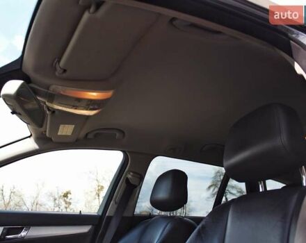 Серый Мерседес Ц-Класс, объемом двигателя 2.2 л и пробегом 250 тыс. км за 10000 $, фото 58 на Automoto.ua