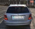 Серый Мерседес Ц-Класс, объемом двигателя 2.1 л и пробегом 315 тыс. км за 8550 $, фото 5 на Automoto.ua