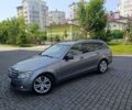 Сірий Мерседес Ц-Клас, об'ємом двигуна 2.14 л та пробігом 286 тис. км за 7650 $, фото 57 на Automoto.ua