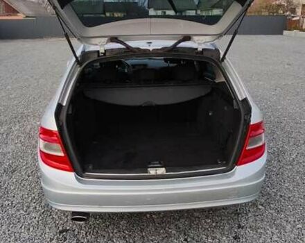 Серый Мерседес Ц-Класс, объемом двигателя 2.2 л и пробегом 449 тыс. км за 5300 $, фото 14 на Automoto.ua