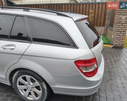 Сірий Мерседес Ц-Клас, об'ємом двигуна 2.2 л та пробігом 332 тис. км за 9200 $, фото 6 на Automoto.ua