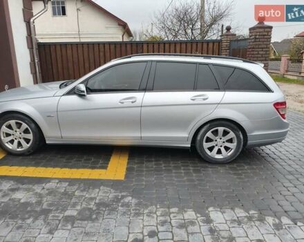 Сірий Мерседес Ц-Клас, об'ємом двигуна 2.2 л та пробігом 332 тис. км за 9200 $, фото 9 на Automoto.ua