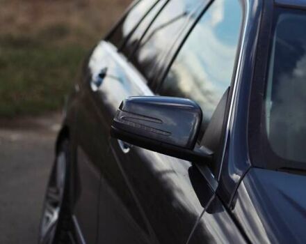 Серый Мерседес Ц-Класс, объемом двигателя 2.2 л и пробегом 250 тыс. км за 10000 $, фото 3 на Automoto.ua