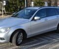 Серый Мерседес Ц-Класс, объемом двигателя 2.1 л и пробегом 315 тыс. км за 8550 $, фото 1 на Automoto.ua