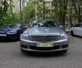Сірий Мерседес Ц-Клас, об'ємом двигуна 2.2 л та пробігом 250 тис. км за 9200 $, фото 1 на Automoto.ua