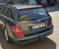 Сірий Мерседес Ц-Клас, об'ємом двигуна 2.14 л та пробігом 277 тис. км за 9799 $, фото 4 на Automoto.ua