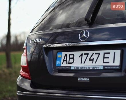 Серый Мерседес Ц-Класс, объемом двигателя 2.2 л и пробегом 250 тыс. км за 10000 $, фото 27 на Automoto.ua