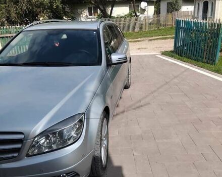 Сірий Мерседес Ц-Клас, об'ємом двигуна 1.8 л та пробігом 306 тис. км за 8400 $, фото 3 на Automoto.ua