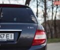 Серый Мерседес Ц-Класс, объемом двигателя 2.2 л и пробегом 250 тыс. км за 10000 $, фото 28 на Automoto.ua