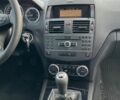 Серый Мерседес Ц-Класс, объемом двигателя 2.1 л и пробегом 410 тыс. км за 7900 $, фото 6 на Automoto.ua