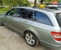 Сірий Мерседес Ц-Клас, об'ємом двигуна 2.2 л та пробігом 400 тис. км за 6700 $, фото 5 на Automoto.ua