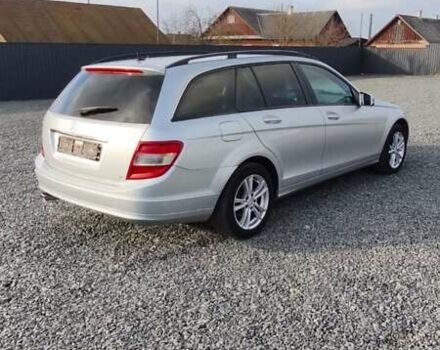 Серый Мерседес Ц-Класс, объемом двигателя 2.2 л и пробегом 449 тыс. км за 5300 $, фото 3 на Automoto.ua