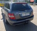 Сірий Мерседес Ц-Клас, об'ємом двигуна 2.14 л та пробігом 290 тис. км за 8200 $, фото 3 на Automoto.ua
