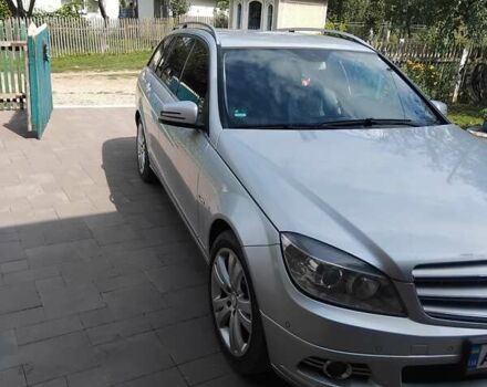 Сірий Мерседес Ц-Клас, об'ємом двигуна 1.8 л та пробігом 306 тис. км за 8400 $, фото 1 на Automoto.ua