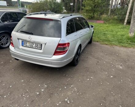 Сірий Мерседес Ц-Клас, об'ємом двигуна 0 л та пробігом 340 тис. км за 4000 $, фото 1 на Automoto.ua