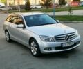 Сірий Мерседес Ц-Клас, об'ємом двигуна 2.1 л та пробігом 240 тис. км за 8900 $, фото 6 на Automoto.ua