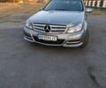 Сірий Мерседес Ц-Клас, об'ємом двигуна 3 л та пробігом 279 тис. км за 13600 $, фото 1 на Automoto.ua