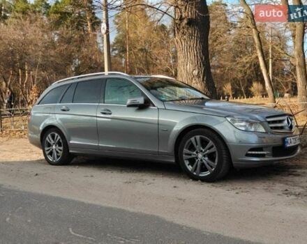Серый Мерседес Ц-Класс, объемом двигателя 2.2 л и пробегом 262 тыс. км за 9400 $, фото 18 на Automoto.ua