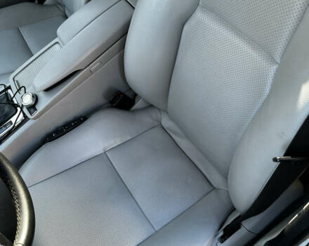 Серый Мерседес Ц-Класс, объемом двигателя 2.2 л и пробегом 350 тыс. км за 11999 $, фото 7 на Automoto.ua