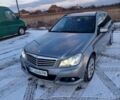 Сірий Мерседес Ц-Клас, об'ємом двигуна 2.2 л та пробігом 370 тис. км за 10100 $, фото 5 на Automoto.ua