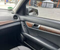 Сірий Мерседес Ц-Клас, об'ємом двигуна 2.14 л та пробігом 305 тис. км за 10400 $, фото 27 на Automoto.ua