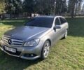 Серый Мерседес Ц-Класс, объемом двигателя 2.1 л и пробегом 384 тыс. км за 10800 $, фото 1 на Automoto.ua
