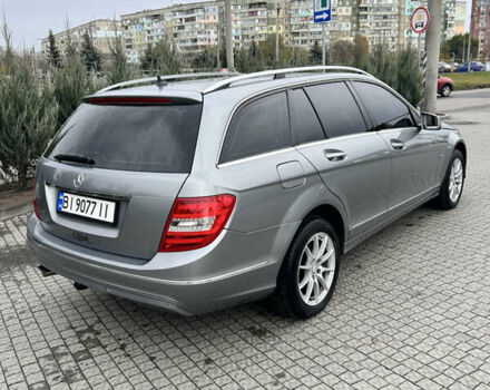 Сірий Мерседес Ц-Клас, об'ємом двигуна 2.14 л та пробігом 305 тис. км за 10400 $, фото 12 на Automoto.ua