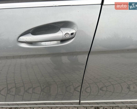 Сірий Мерседес Ц-Клас, об'ємом двигуна 2.14 л та пробігом 305 тис. км за 10400 $, фото 18 на Automoto.ua