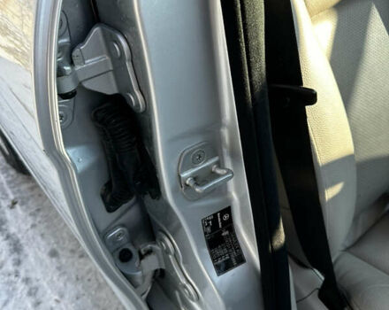 Серый Мерседес Ц-Класс, объемом двигателя 2.2 л и пробегом 350 тыс. км за 11999 $, фото 9 на Automoto.ua