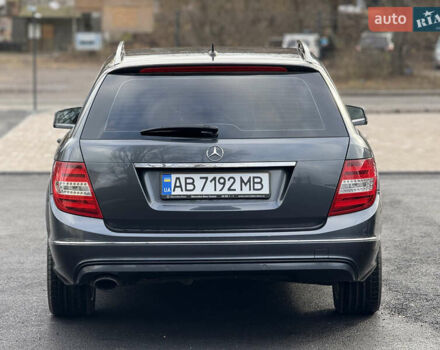 Серый Мерседес Ц-Класс, объемом двигателя 1.8 л и пробегом 317 тыс. км за 10650 $, фото 2 на Automoto.ua