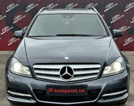 Сірий Мерседес Ц-Клас, об'ємом двигуна 2.99 л та пробігом 366 тис. км за 12700 $, фото 1 на Automoto.ua