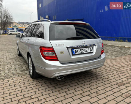 Сірий Мерседес Ц-Клас, об'ємом двигуна 2.14 л та пробігом 313 тис. км за 9950 $, фото 3 на Automoto.ua