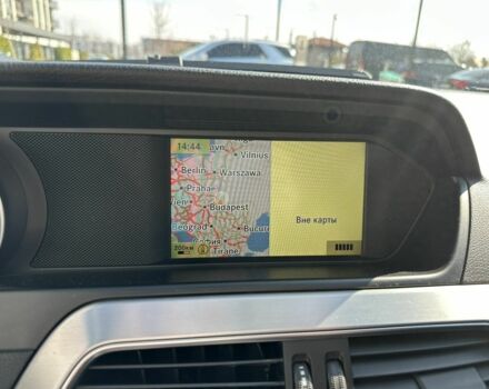 Сірий Мерседес Ц-Клас, об'ємом двигуна 2.1 л та пробігом 306 тис. км за 9500 $, фото 12 на Automoto.ua