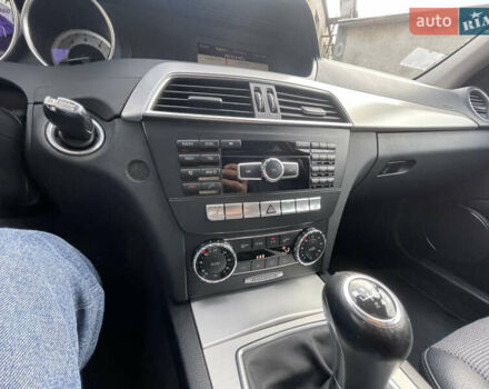 Сірий Мерседес Ц-Клас, об'ємом двигуна 1.8 л та пробігом 317 тис. км за 10500 $, фото 23 на Automoto.ua