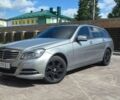 Сірий Мерседес Ц-Клас, об'ємом двигуна 2.14 л та пробігом 390 тис. км за 9500 $, фото 1 на Automoto.ua